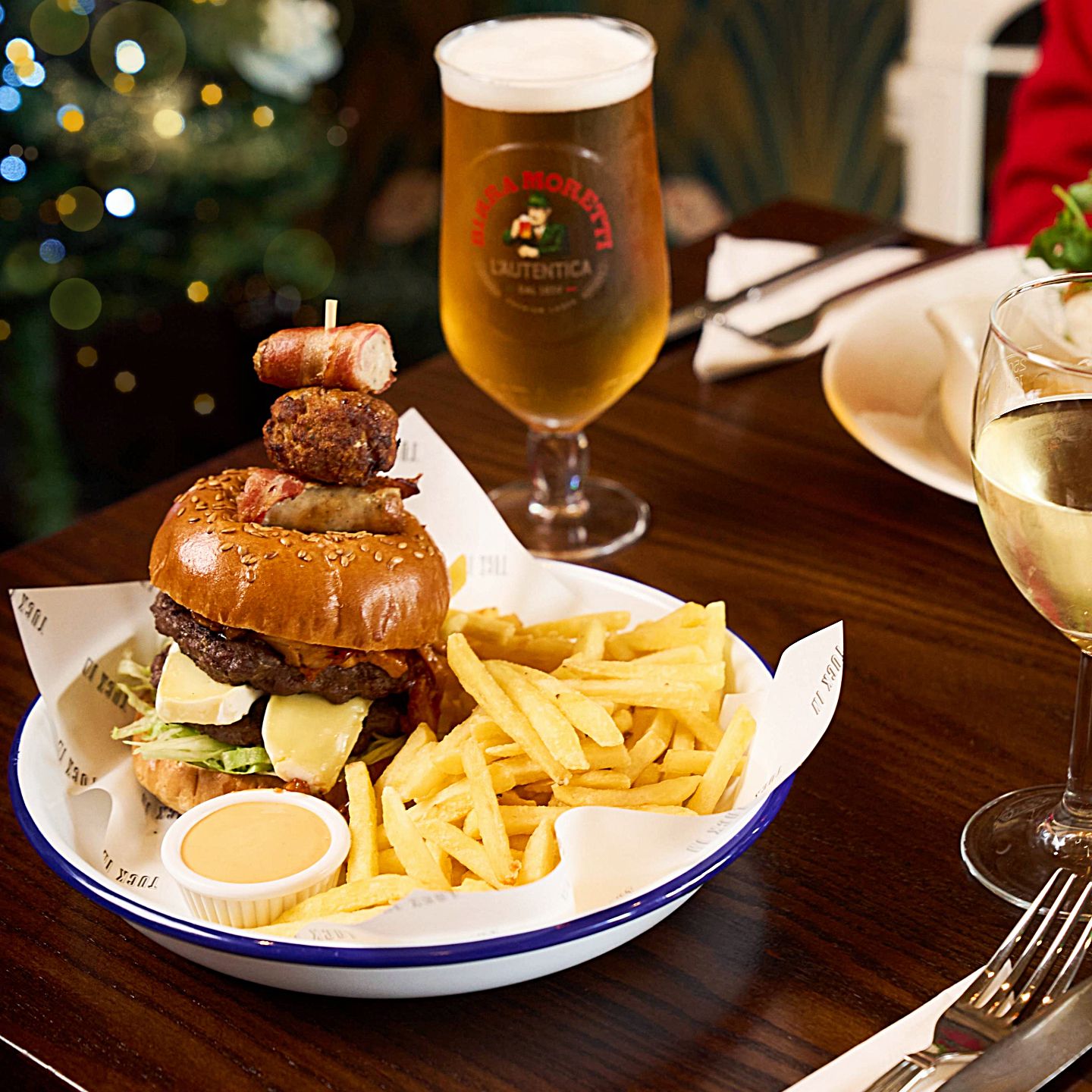 Festive Lunch & Dinner at The Royal Charter in Hull